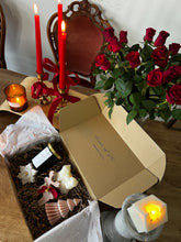 Load image into Gallery viewer, The Christmas Candle Gift Collection
