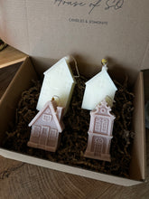 Load image into Gallery viewer, The Christmas Candle Gift Collection