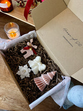 Load image into Gallery viewer, The Christmas Candle Gift Collection