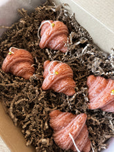 Load image into Gallery viewer, The Christmas Candle Gift Collection