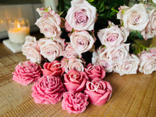 Load image into Gallery viewer, ROSE CANDLE