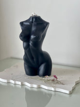 Load image into Gallery viewer, WOMAN TORSO XL