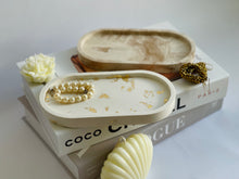 Load image into Gallery viewer, Jesmonite Trinket Oval Tray