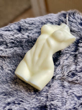 Load image into Gallery viewer, WOMAN TORSO XL