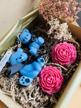 Load image into Gallery viewer, Fifi and Kima Bear