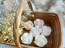 Load image into Gallery viewer, ROSE CANDLE