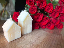 Load image into Gallery viewer, Tiny Houses