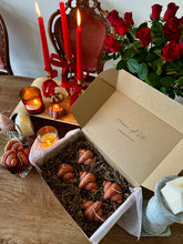 Load image into Gallery viewer, The Christmas Candle Gift Collection
